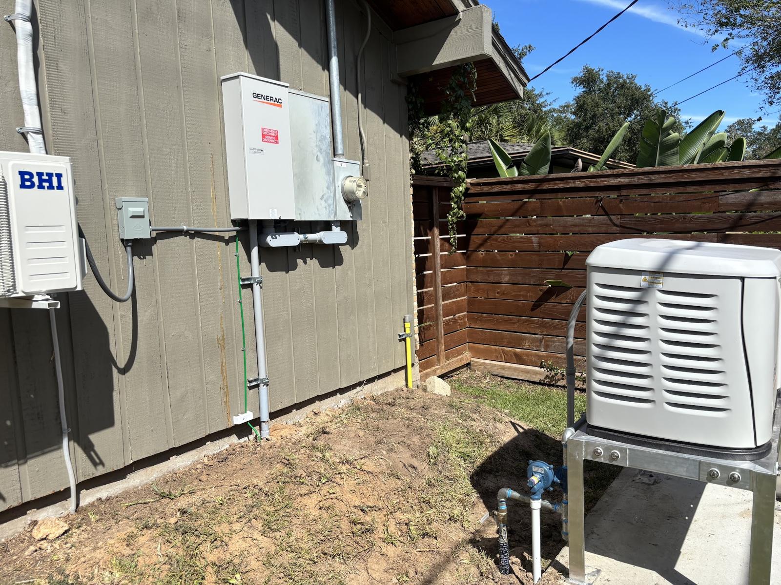 Generator with transfer switch and disconnect by Kelm